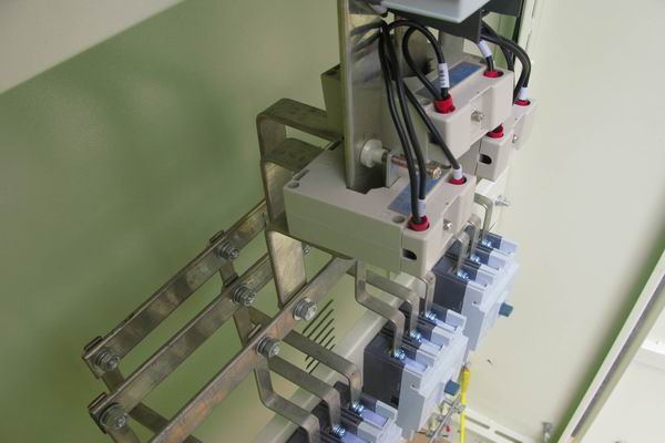 故城控制箱-3683讲讲控制箱的使用特点